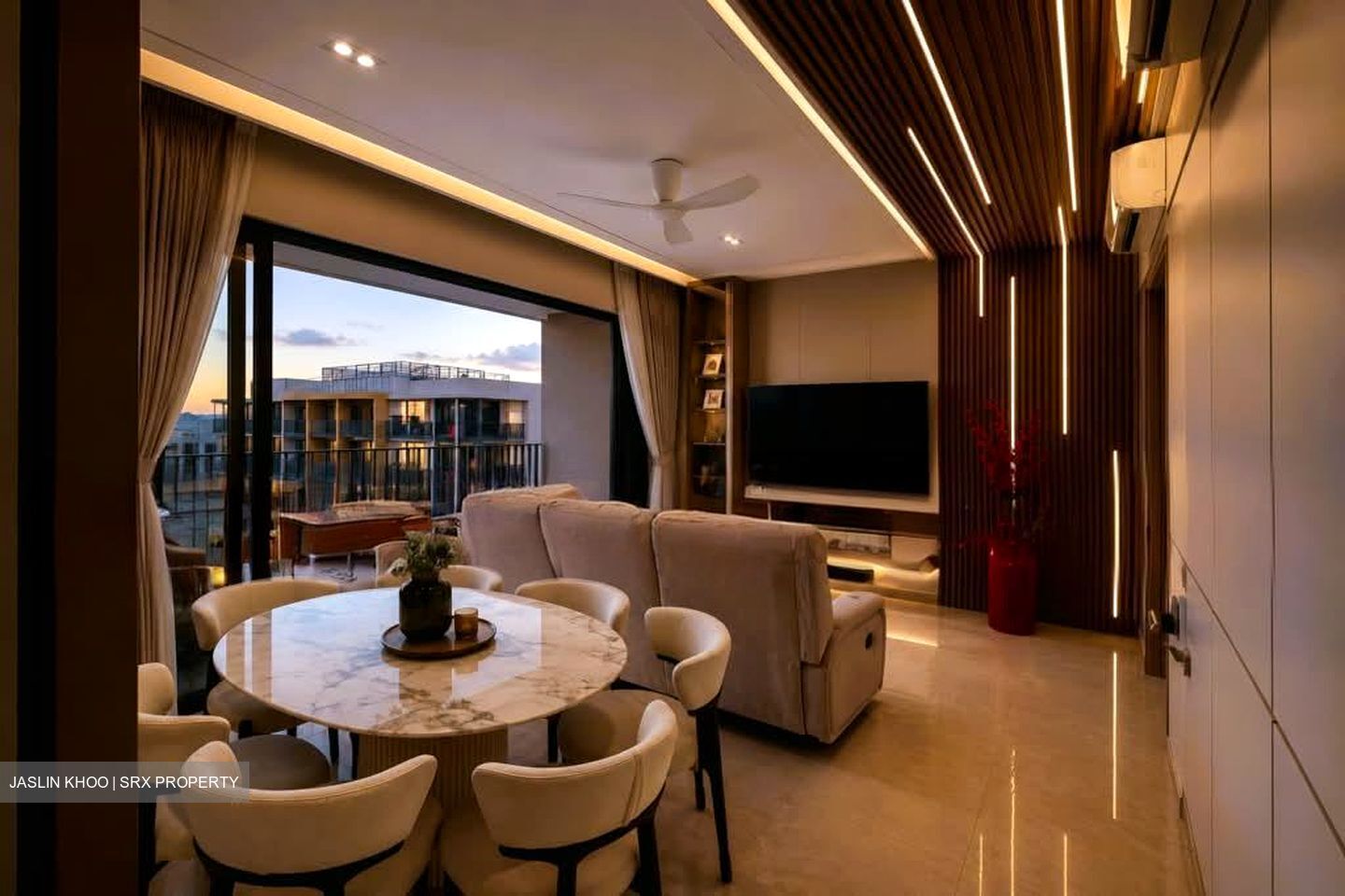 Sengkang Grand Residences (D19), Apartment #558944481
